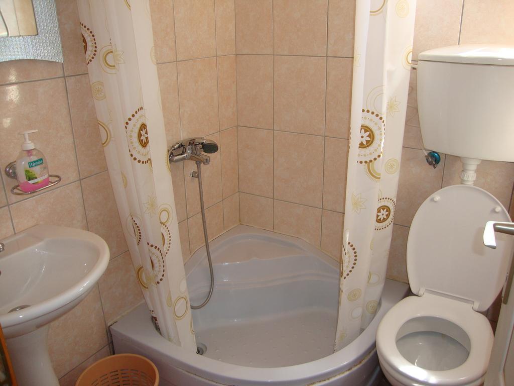 Guesthouse Sun Hostel Budva Exteriér fotografie